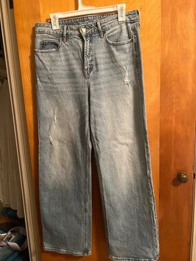 Old Navy Extra High Rise Sky- Hi Wide Leg Jeans